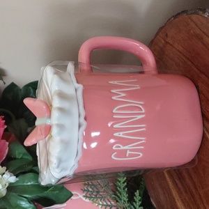 NEW Rae Dunn "Grandma" Flower & Butterfly Topper Mug